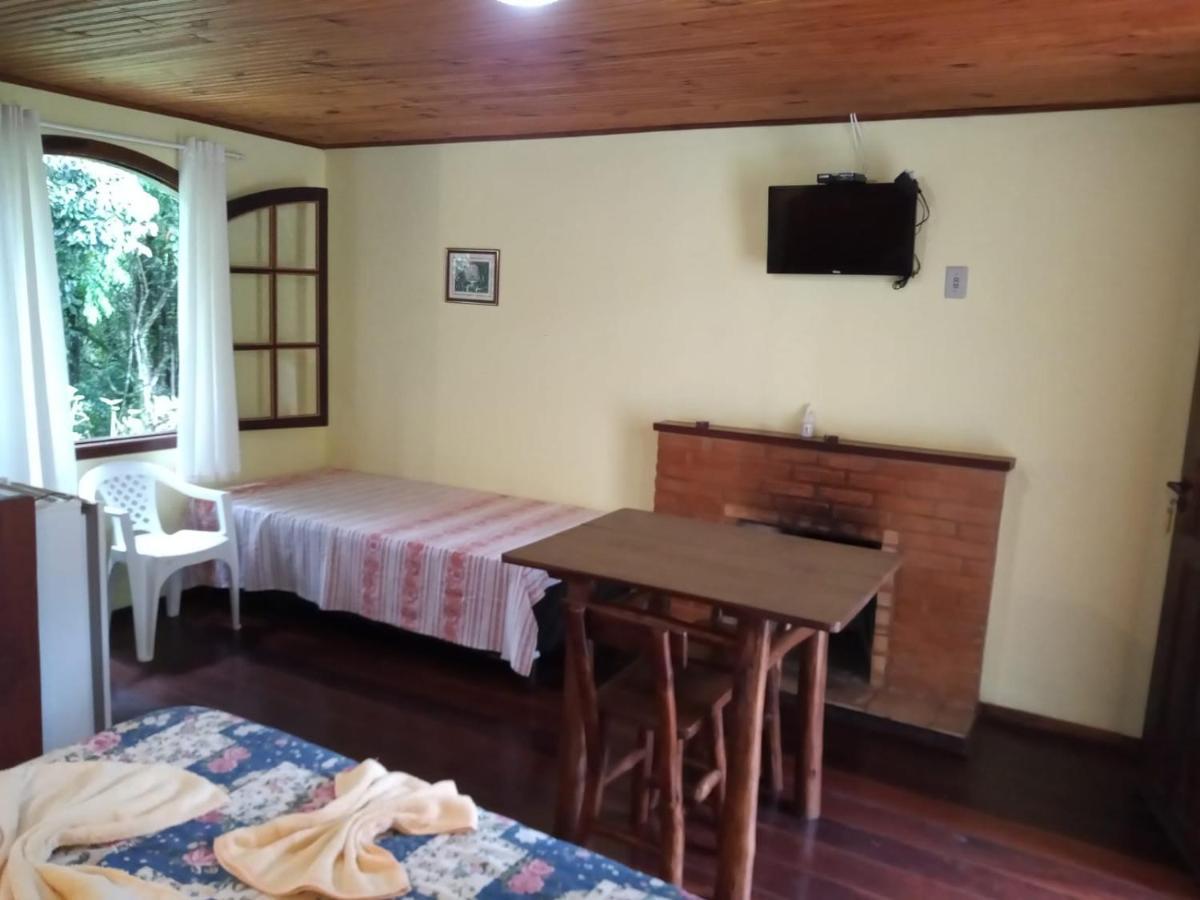 Pousada Sitio dos Pinhais Visconde de Mauá Quarto foto